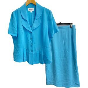 Julian Taylor Women's 14 2-piece Skirt Set Light Blue Pleated Chiffon Short Slv